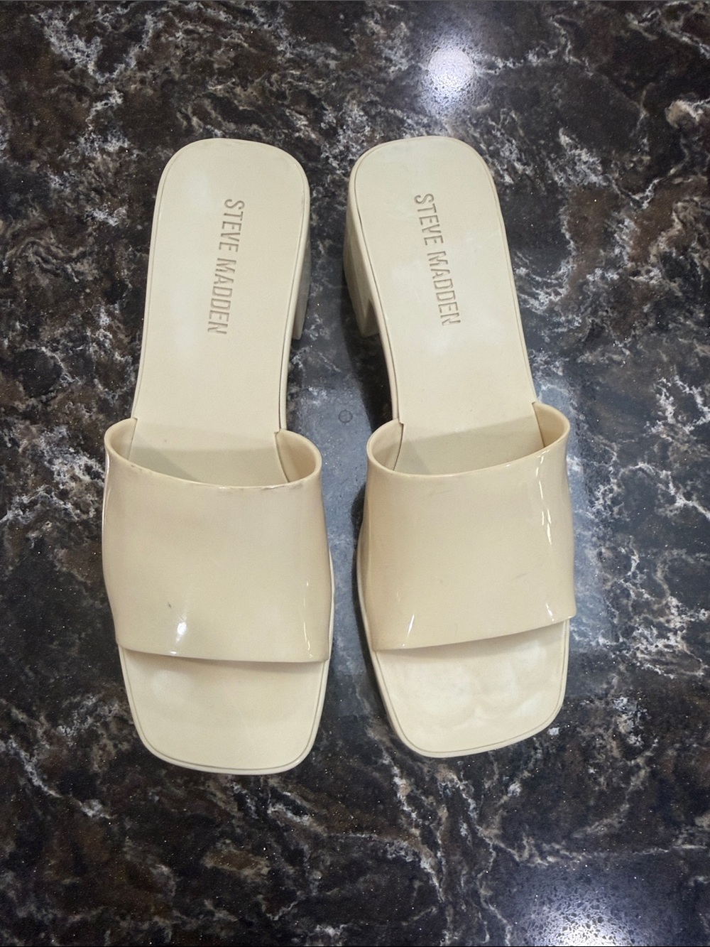 Steve Madden Harlin platform sandal